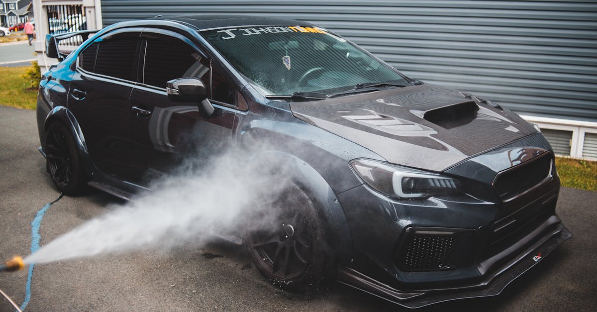 Bagging Techniques for a Neat Lawn Appearance