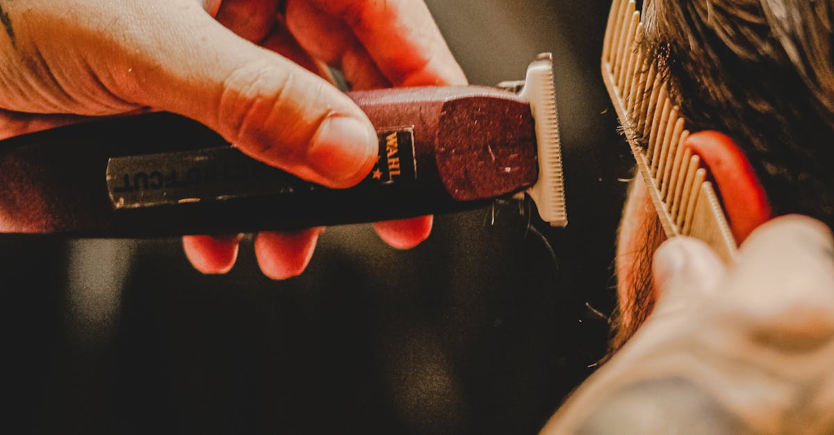 Creative Ideas for Edging and Trimming Designs in Your Lawn